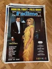 FADİME FİLMİNİN AFİŞİ OYNAYANLAR: KARTAL TİBET, FİLİZ AKIN, CİHANGİR GAFFARİ