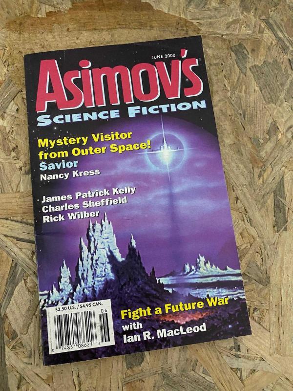 Asimov's Science Fiction June 2000 | Mystery Visitor from Outer Space - Savior
