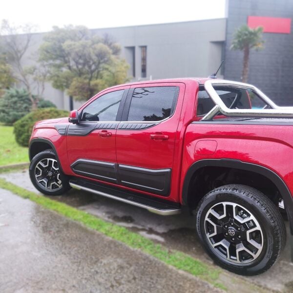 AMAROK ARACA ÖZEL YARASA KAPI KAPLAMA 2023 2024 2025 2026