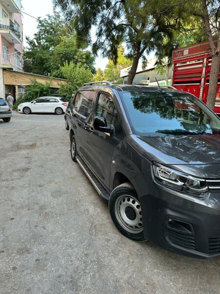 YENİ BERLİNGO UZUN ŞASE ARACA ÖZEL YAN BASAMAK 2019 2020 2021 2022 2023 2024