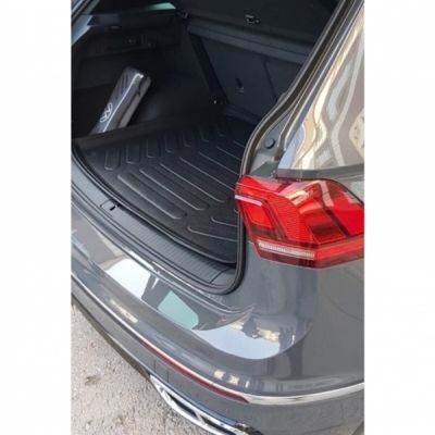 FOCUS 3 SEDAN ARACA ÖZEL BAGAJ HAVUZU