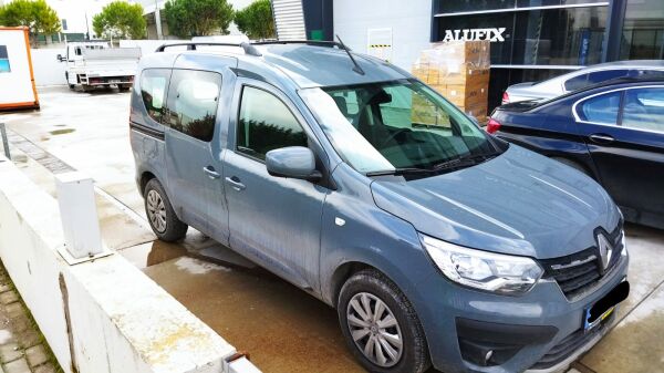 KANGOO EXPRESS 2019 2020 2021 SİYAH TAVAN ÇİTASI
