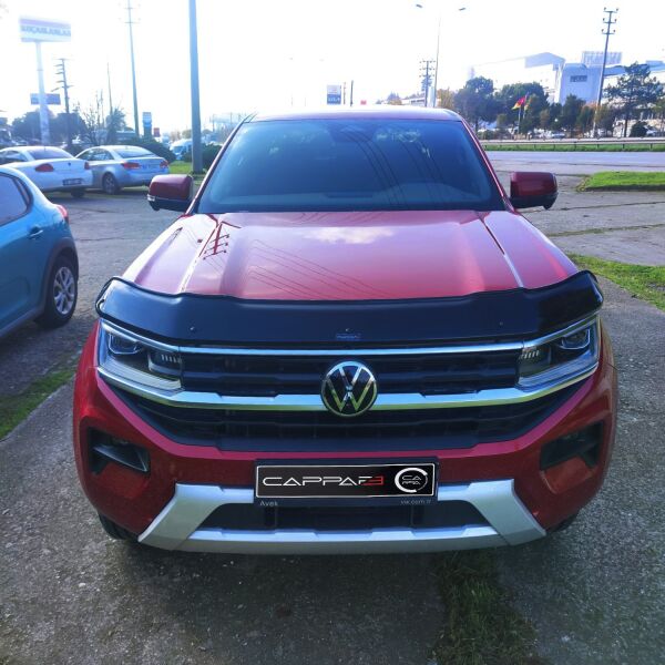 AMAROK ARACA ÖZEL ÖN KAPUT KORUYUCU RÜZGARLIGI 2023 2024 2025 2026