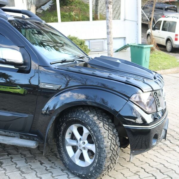 NAVARA DRAGON PACK ÖN KAPUT RÜZGARLIĞI 3 PRÇ 2006 2007 2008 2009 2010 2011 2012 2013 2014 2015