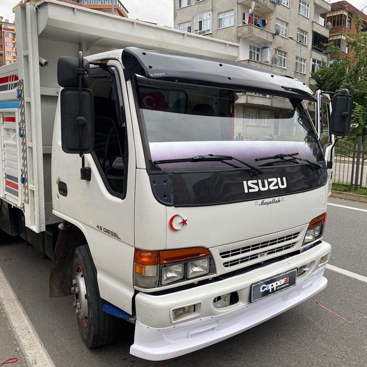 ISUZU NPR KAMYON 1998 1999 2000 2001 2002 2003 2004 2005 2006 ARASI ÖN CAM GÜNEŞİLİĞİ