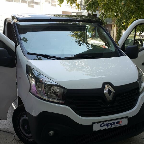 RENAULT TRAFIC 2014 2015 2016 2017 2018 2019 2020 2021 2022 2023 2024 ÖN CAM GÜNEŞLİĞİ