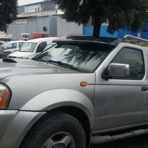 NISSAN NAVARA 2006 2007 2008 2009 2010 2011 2012 2013 204 2015 ÖN CAM GÜNEŞLİĞİ