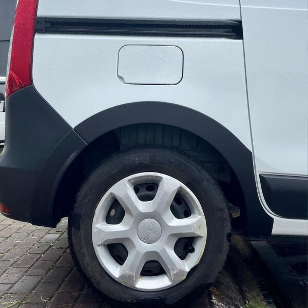 RENAULT KANGOO EXPRESS 2021 2022 2023 2024 2025 Set 8 Parça Çamurluk Kaplama