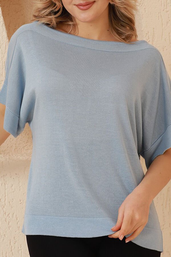 Kadın Mavi Kayık Yaka Oversize İnce Triko Bluz