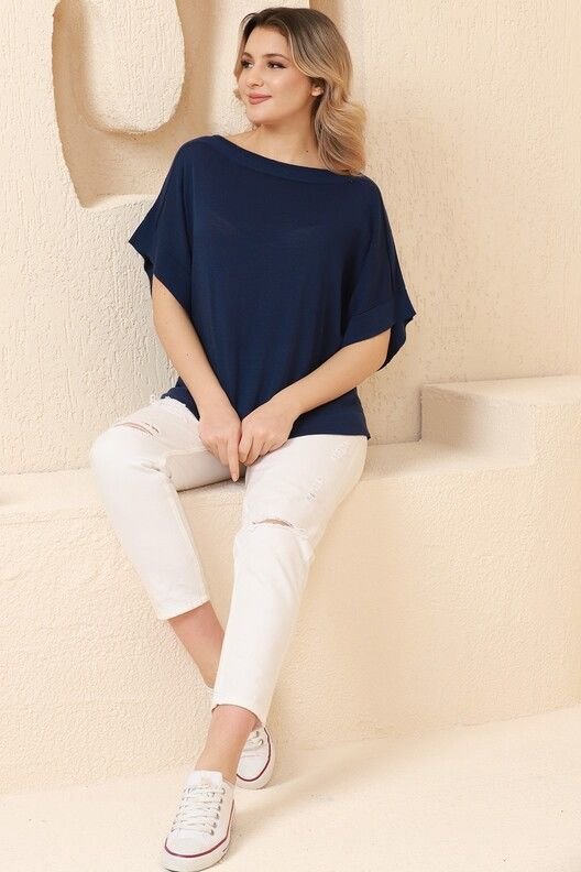 Kadın Lacivert Kayık Yaka Oversize İnce Triko Bluz