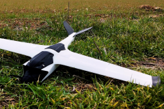 Crow Racer 750MM Fpv RC Yarış Uçağı Arf Seti-1500mAh 3S Lipo Pil ve 6 Kanal Kumandasıyla Birlikte-Pil Ölçme Modülü ve Şarj Aleti HEDİYELİ