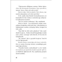 Bulutlara Şiir Yazan Çocuk