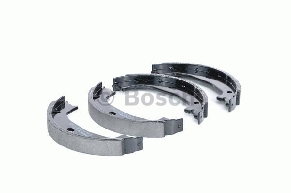 Bosch 986487608 El Fren Balatası Bmw 1  F20 F21 Bmw 1  E81 E87 E8