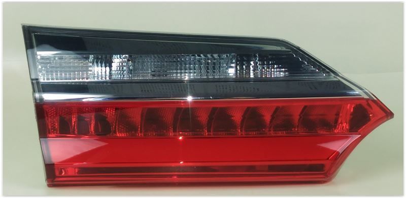Farba 1137021Ulo Stop Lambası Sol İç Corolla 17-