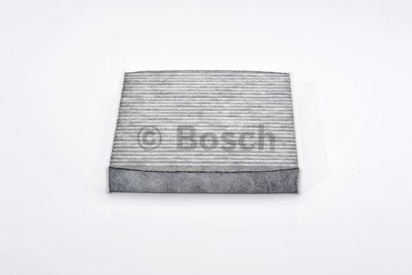 Bosch 1987432413 Polen Filtresi Focus Iı 2004 Sonrası / S40 V50 C70 Karbon