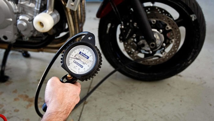 Motosiklet Lastikleri Doğru Hava Basıncı Nedir?
