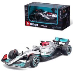 Bburago Race 2022 F1 Mercedes AMG W13 Lewis Hamilton Scale 1:43