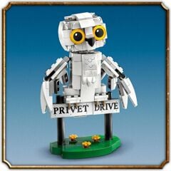 Lego Harry Potter Hedwig, Privet Drive 4 Numara 76425