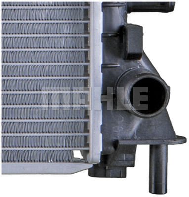 Ford Focus 1998-2009 Arası 2.0 16V, 1.8 Turbo DI / TDDi, 1.8 DI / TDDi Behr Marka Su Radyatörü
