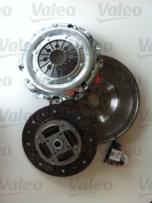 Renault Laguna 2001-2015 Arası 2.0 dCi Valeo Marka Volanlı Debriyaj Seti
