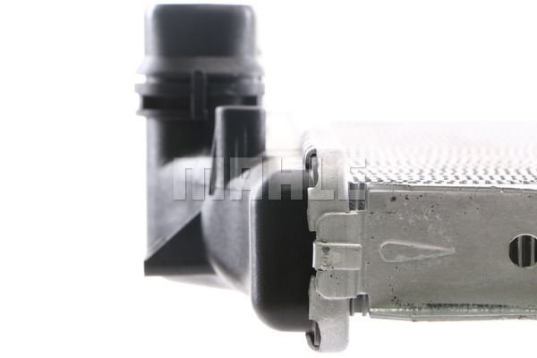 Audi Tt 2006-2015 Arası 2.0 TFSI, 2.0 TFSI quattro Behr Marka Su Radyatörü