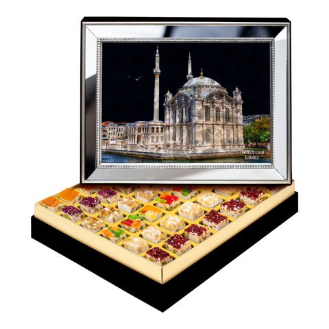 Ayna Çerçeveli Ortaköy Camii Kutuda Çerezli Nugat