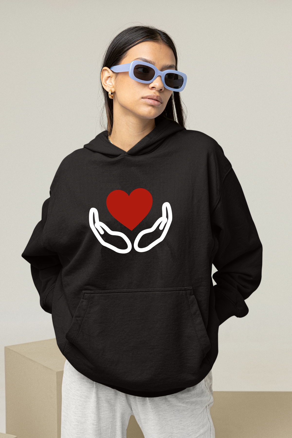 Heart in Hands Oversize Hoodie