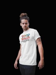 Good Things Happen Over Coffee Beyaz T-Shirt