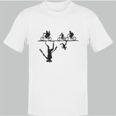 Stranger Things Bisiklet Turu Beyaz T-Shirt