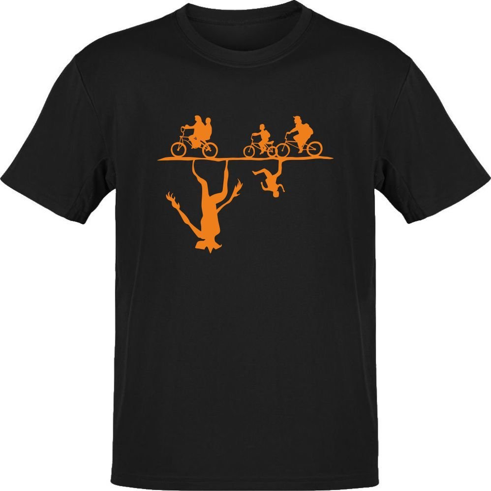 Stranger Things Bisiklet Turu Siyah T-Shirt