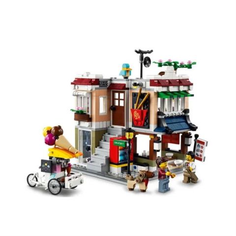 LEGO Creator Şehir Merkezi Makarna Dükkanı 31131