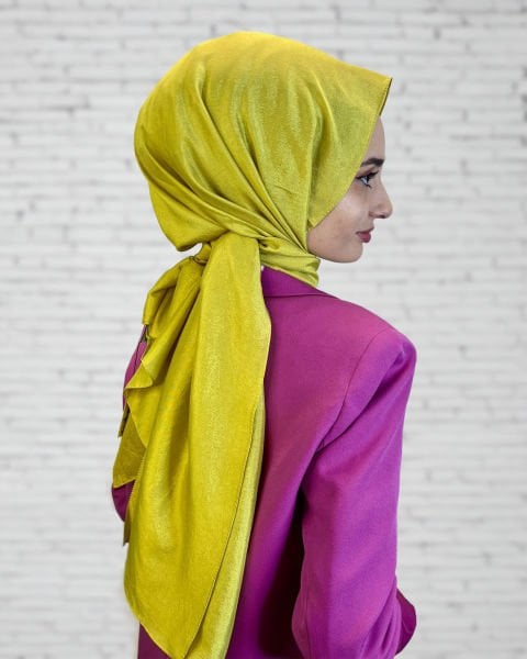 PISTACHIO GREEN