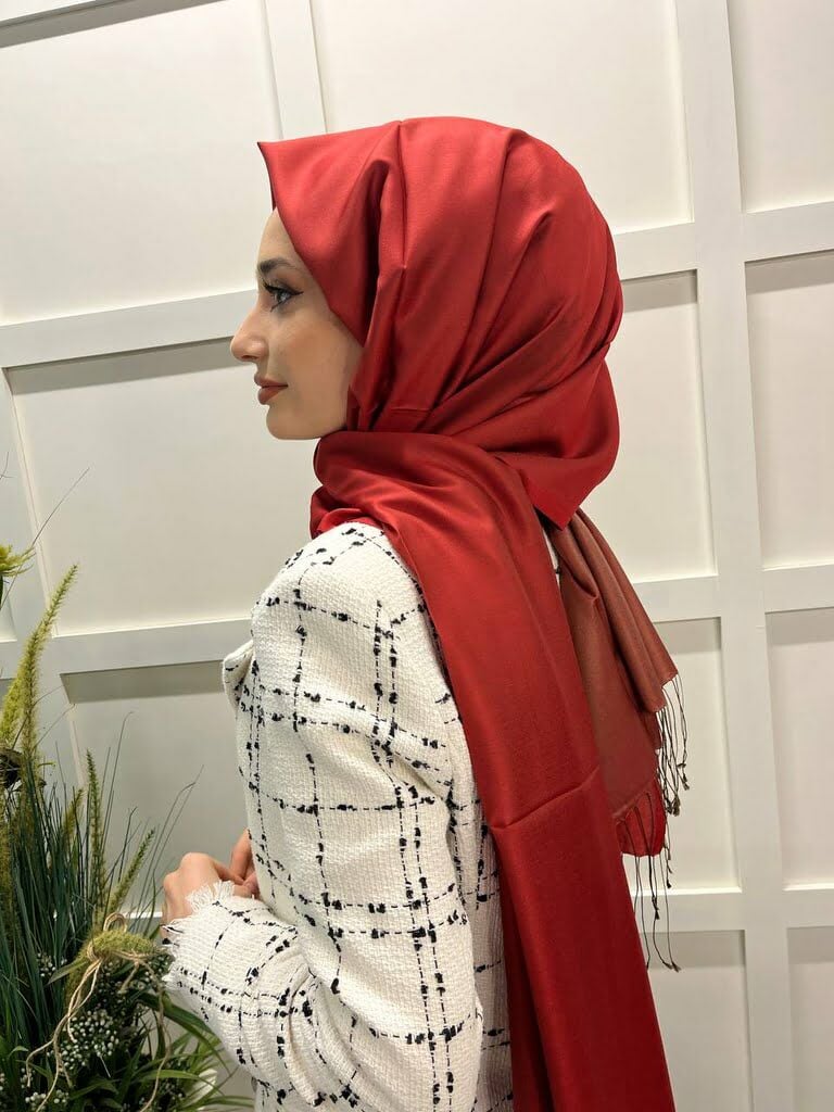Qoza By İpekevi Double Sided Modal-Silk Single Color Solid Shawl 6848 MOUNTAIN STRAWBERRY