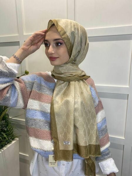 Hint İpek Üçgen Monogram  Şal 00445 BEJ CAMEL