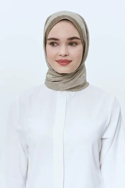 Cosie Ed Scarf Monogram Shawl 00943 BEIGE