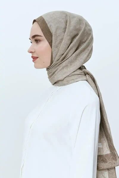 Cosie Ed Scarf Monogram Shawl 00943 BEIGE