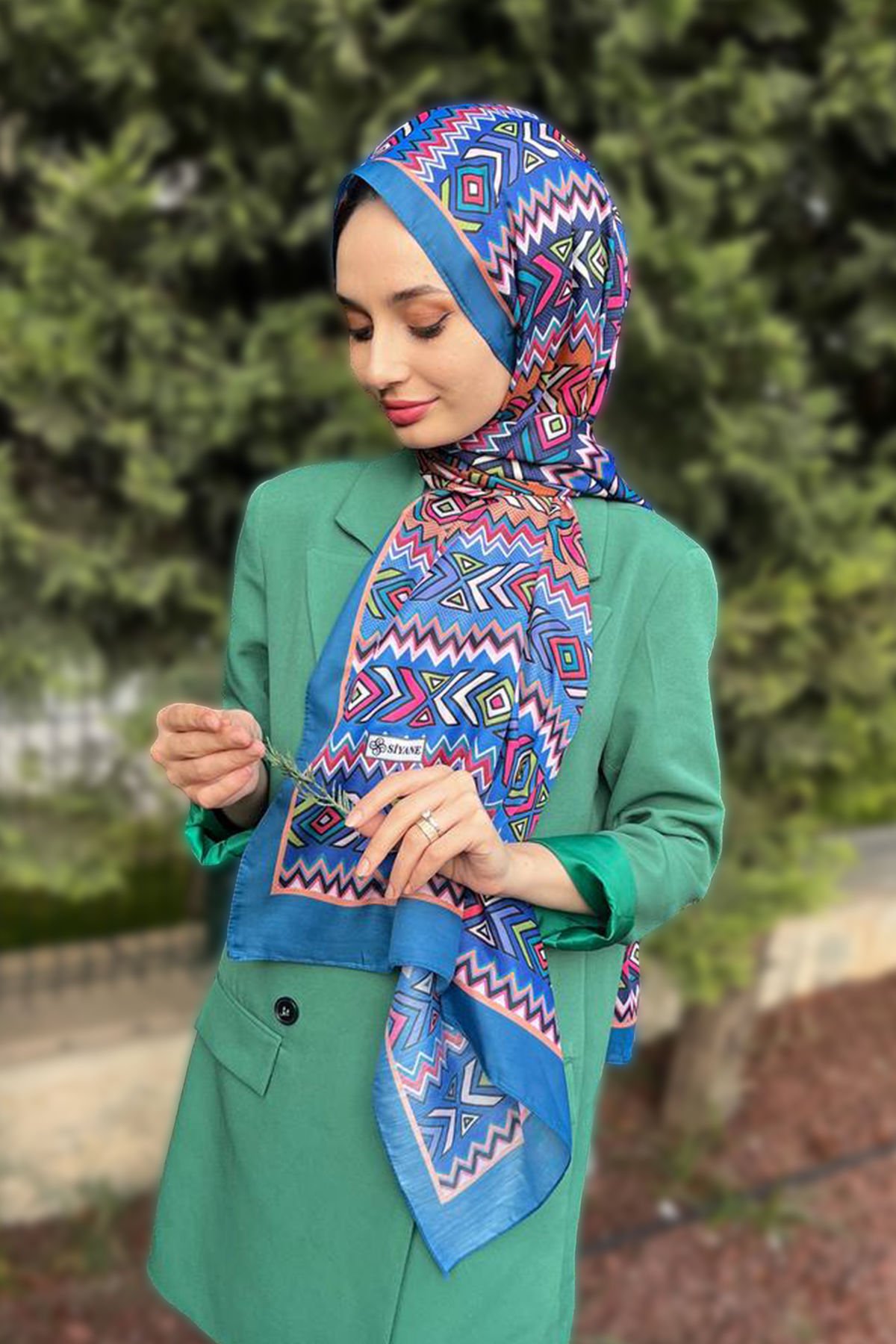 Ethnic scarves online