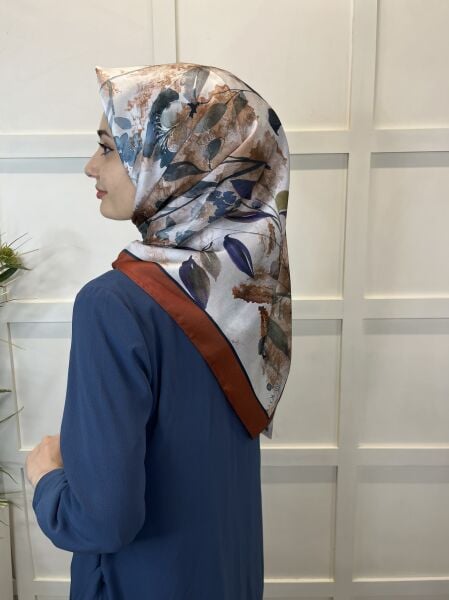 Quare Kristal Eşarp, Çiçek Desenli 01069 KİREMİT