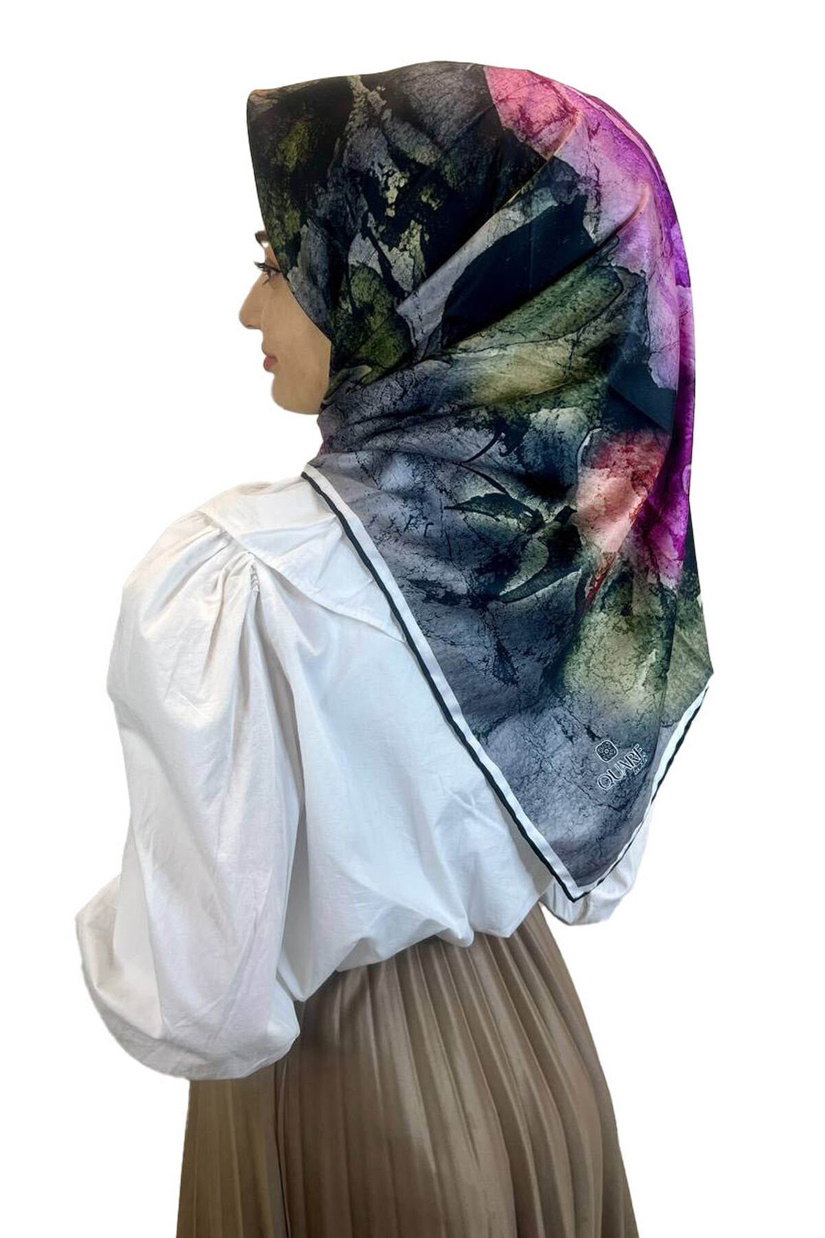 Quare Çiçek Desenli Rayon Eşarp 10701 FUŞYA