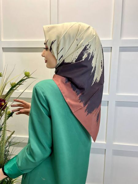  Eflatun Scarf Dijital Baskı Renkli Rayon Eşarp 00749 KAHVERENGİ