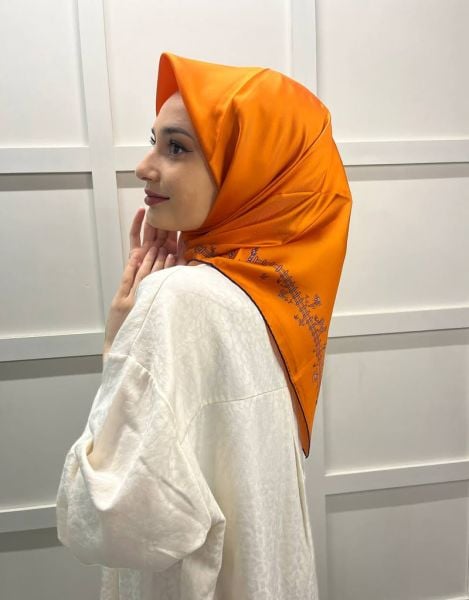 İpekevi Sweet Garden Patterned Twill Silk Scarf 1265 ORANGE