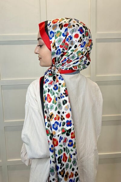 Quare Silky Shawl Floral Patterned Hijab Shawl 01105 RED