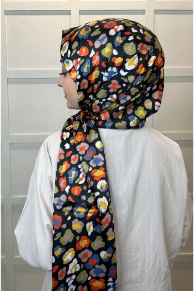 Quare Silky Shawl Floral Patterned Hijab Shawl 01105 LIGHT POWDER