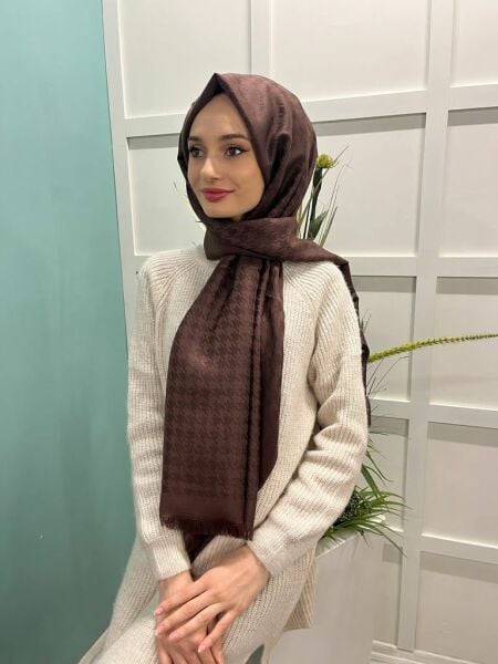 Arwella Houndstooth Patterned Wool Cashmere Shawl 00690 BROWN