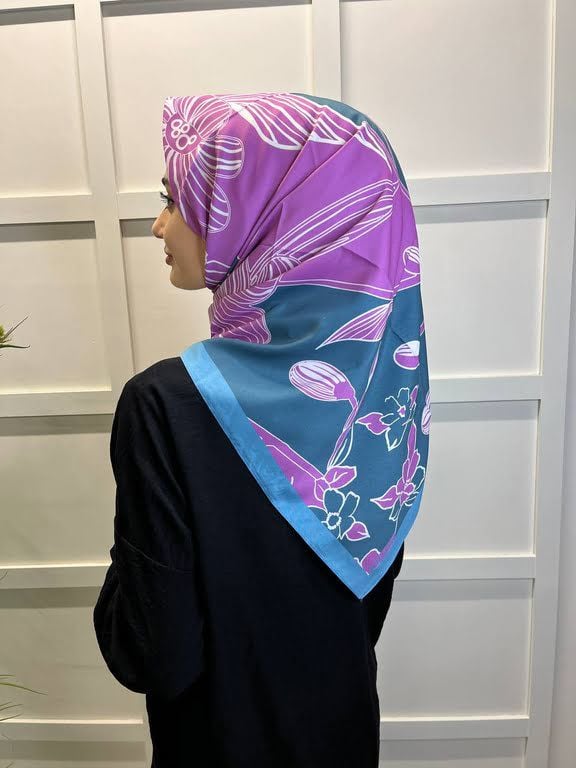 Magenta Scarf Digital Printing Bud Pattern Rayon Scarf 00749 MENTOL