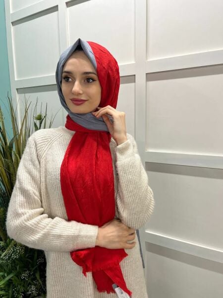 Red-Smoky Gray