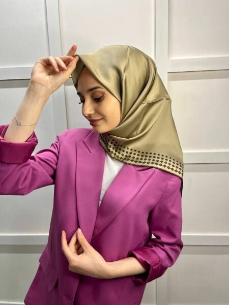 Pierre Cardin Kampanyalı Sezonsuz Sura (Krep Saten) İpek Eşarp 8473230 ASKER YEŞİLİ