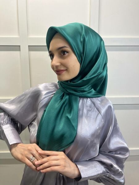 Cosie Silky Look Janjan Scarf 100x100cm 00906 EMERALD