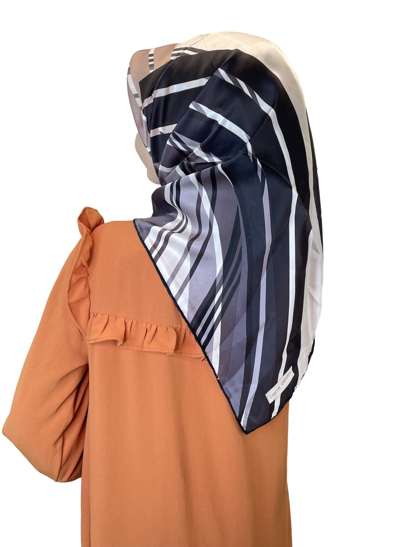 Pierre Cardin Sura İpek Eşarp 2024 İlkbahar Yaz Desenli İpek Eşarp 8832230 SİYAH