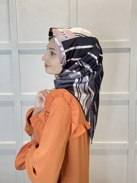 Pierre Cardin Sura İpek Eşarp 2024 İlkbahar Yaz Desenli İpek Eşarp 8832230 SİYAH